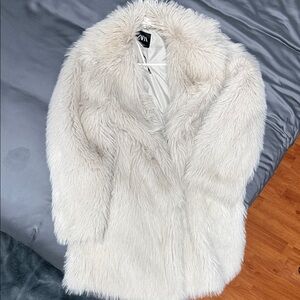 Zara Cream Faux Fur Coat